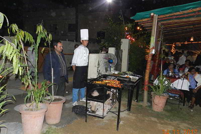Jaipur Darbar Hotel Exterior photo